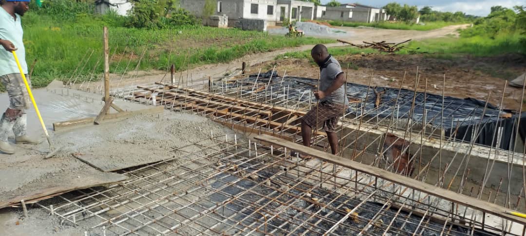Concrete bridge deck and rebar slab casting